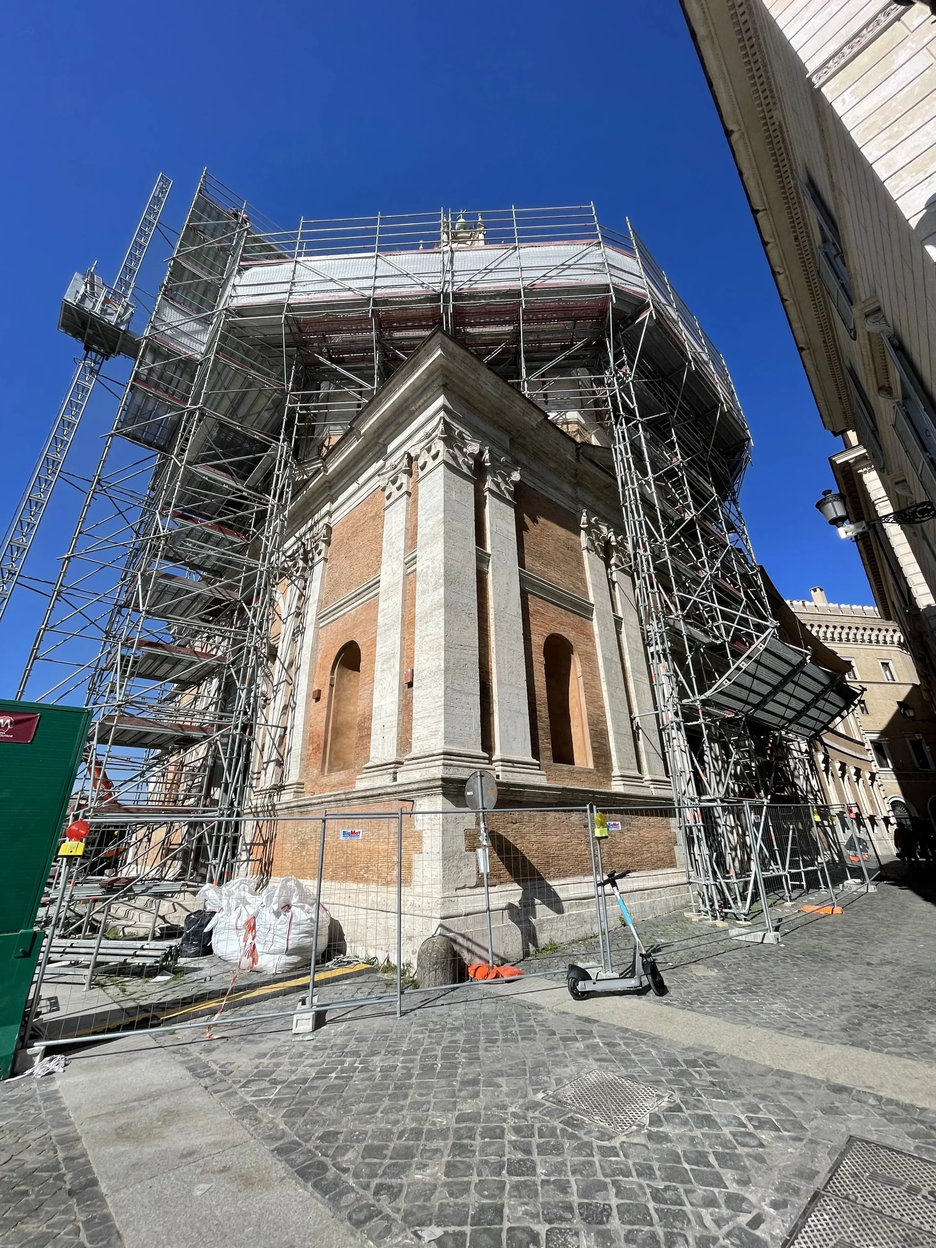 Restauro di monumenti storici: Chiesa di Santa Maria di Loreto